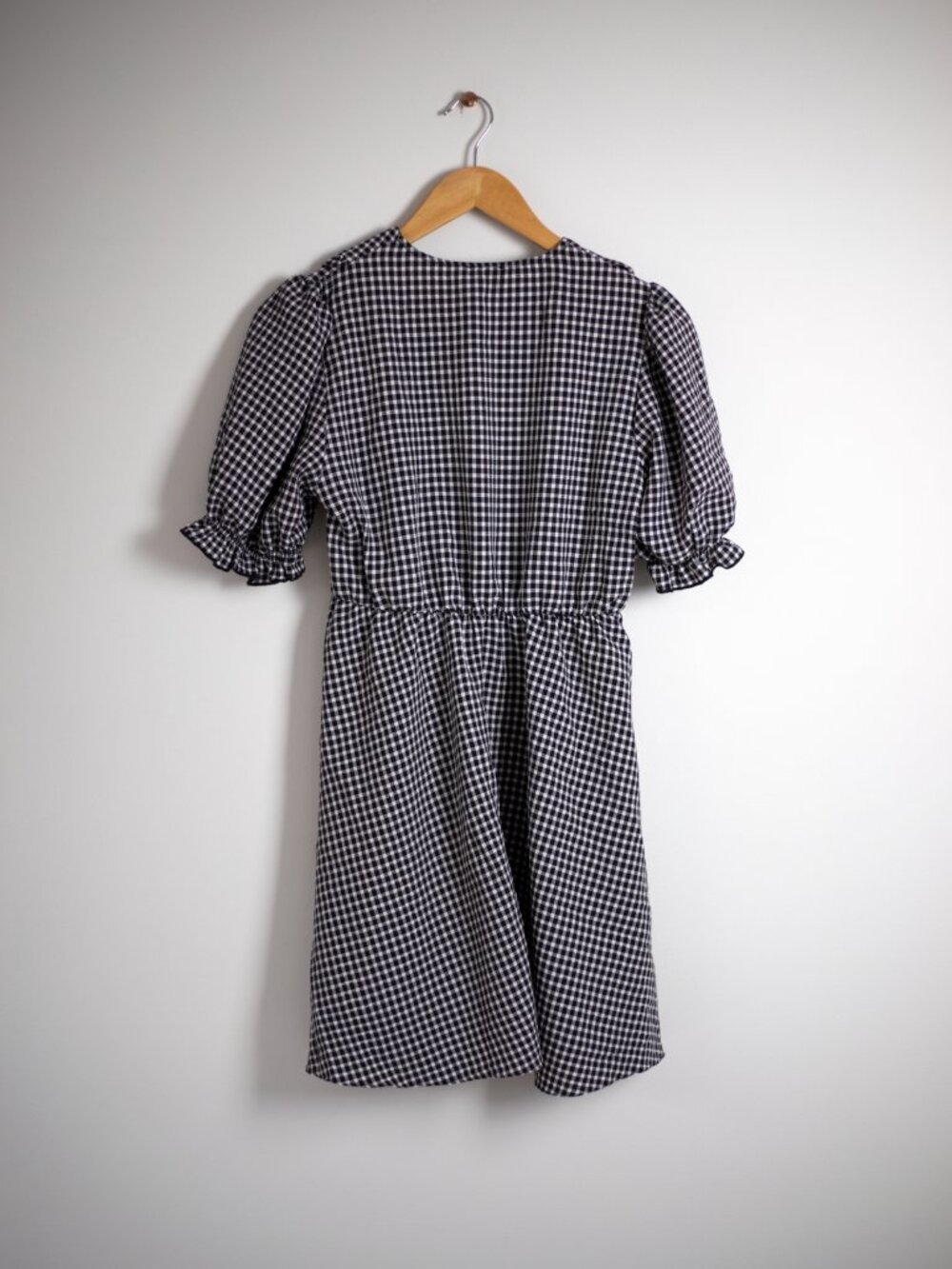 Black White Gingham Puff Sleeve Mini Dress | Ruffle Bib Collar | Size 6 - Picture 8 of 12